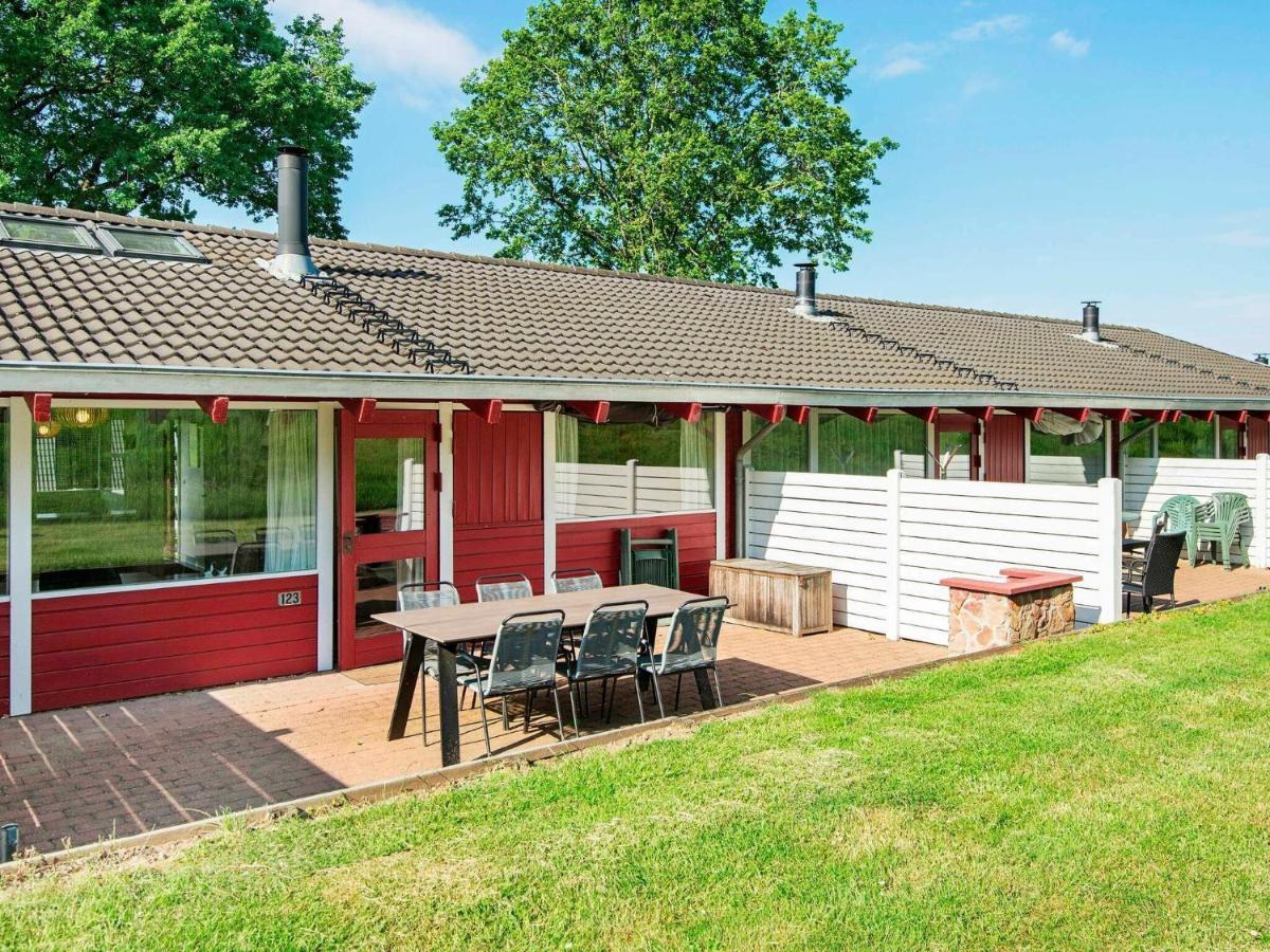 6 Person Holiday Home In 아벤라 객실 사진